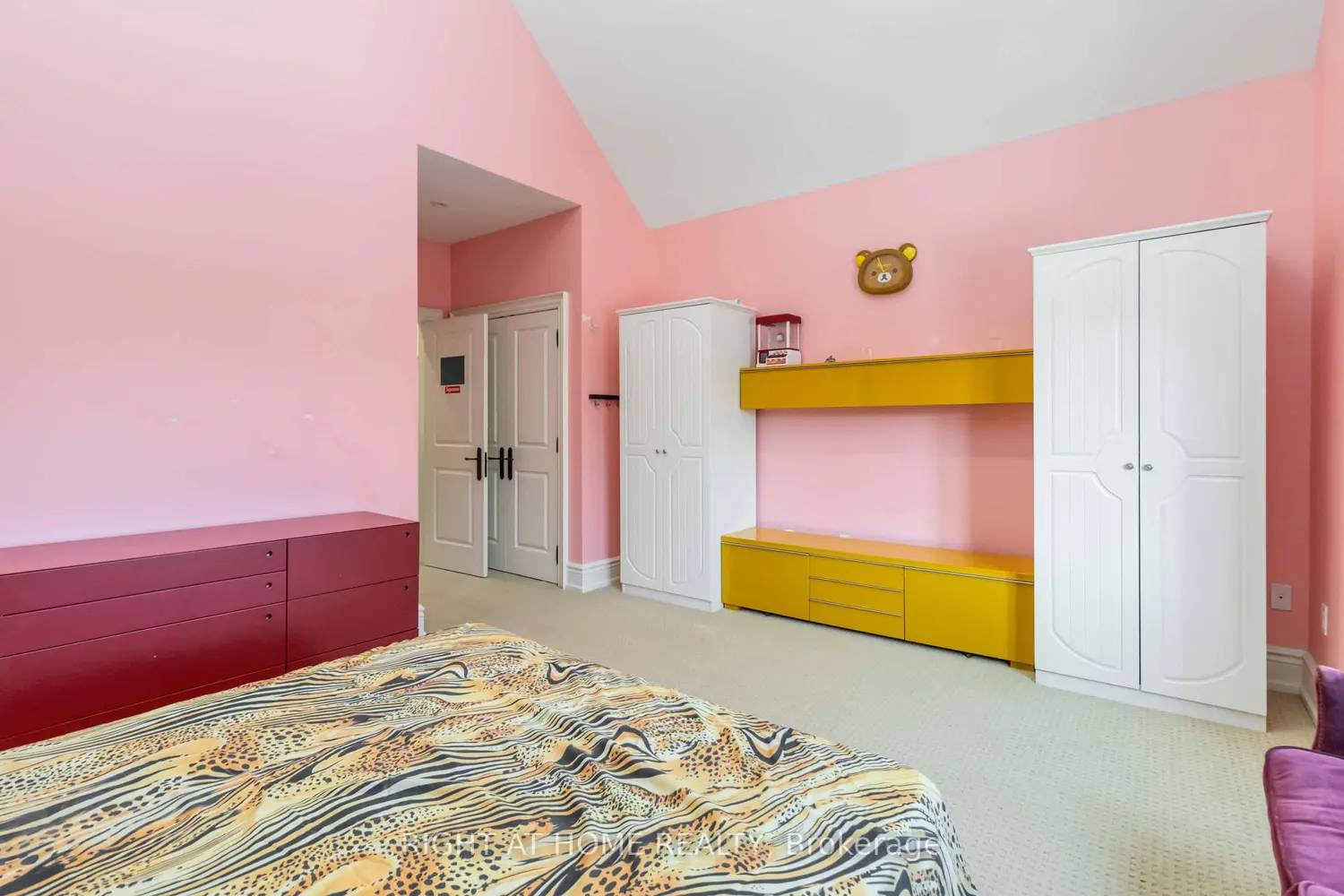 Additional image 11 of 25 Oakwood Avenue