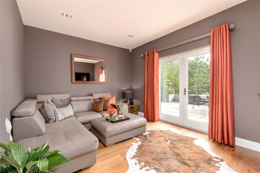 Additional image 9 of 5 bed detached house for saleEssex Road, Cramond, Edinburgh EH4