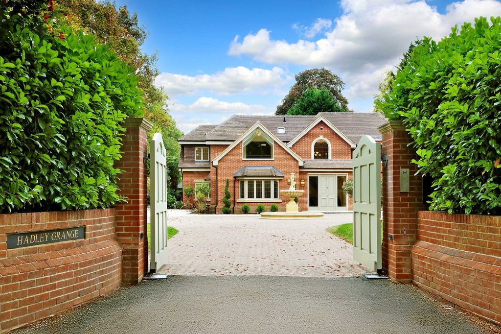Additional image 27 of 5 bed country house for saleJordans Way, Jordans, Beaconsfield, Buckinghamshire HP9
