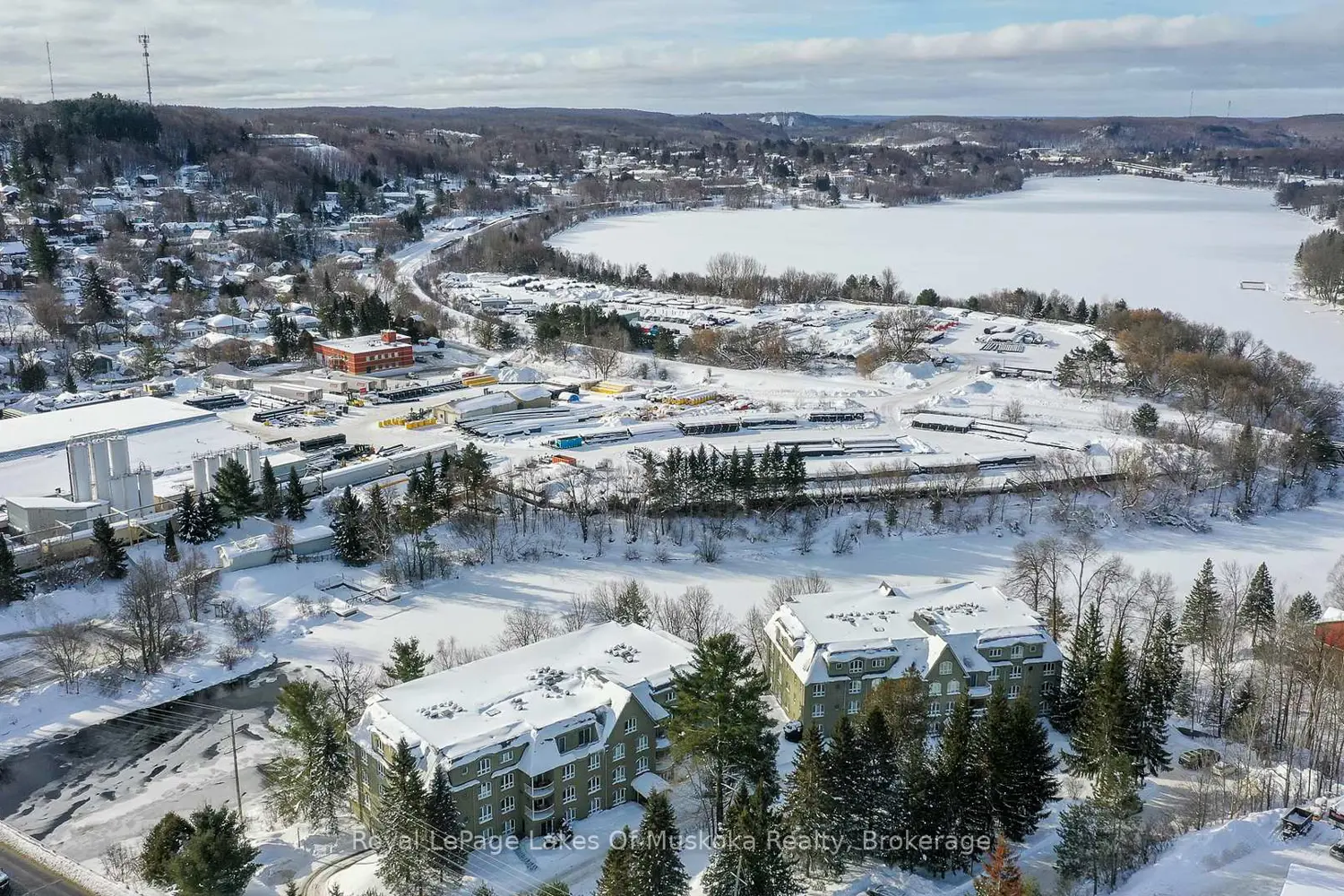 Additional image 17 of 31 Dairy Lane 207