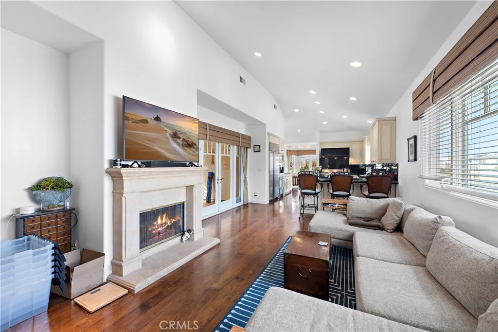 Additional image 11 of 414 Carnation Avenue Unit Upper, Corona Del Mar, CA 92625