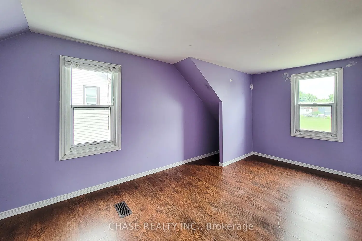 Additional image 16 of 107 Saint George Street