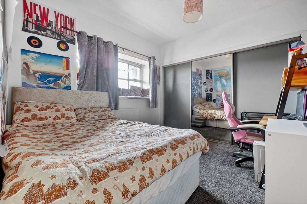 Additional image 11 of 2 bed flat for saleFlat B, 104 Titchfield Street, Kilmarnock KA1