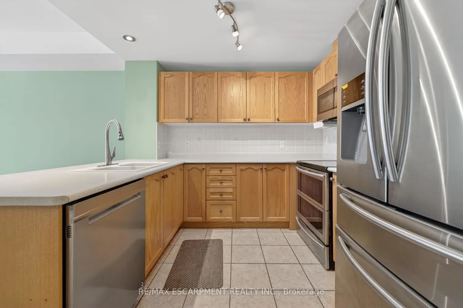 Additional image 3 of 59 Critzia Drive 312