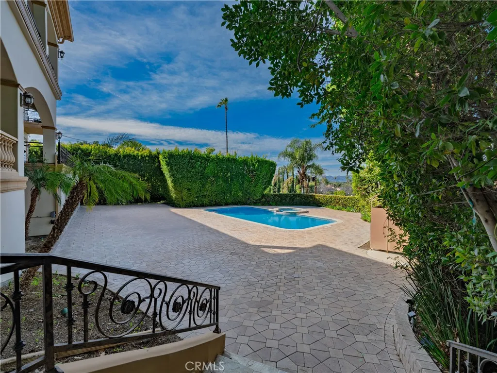 Additional image 43 of 18047 Karen Drive, Encino, CA 91316
