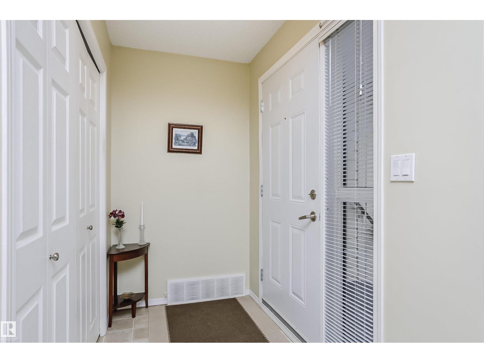 Additional image 3 of 10105 105 Street, Morinville, AB, T8R1V8