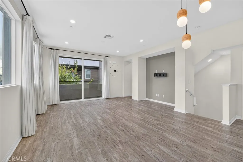 Additional image 14 of 8405 N Fusion Way, Northridge, CA 91325