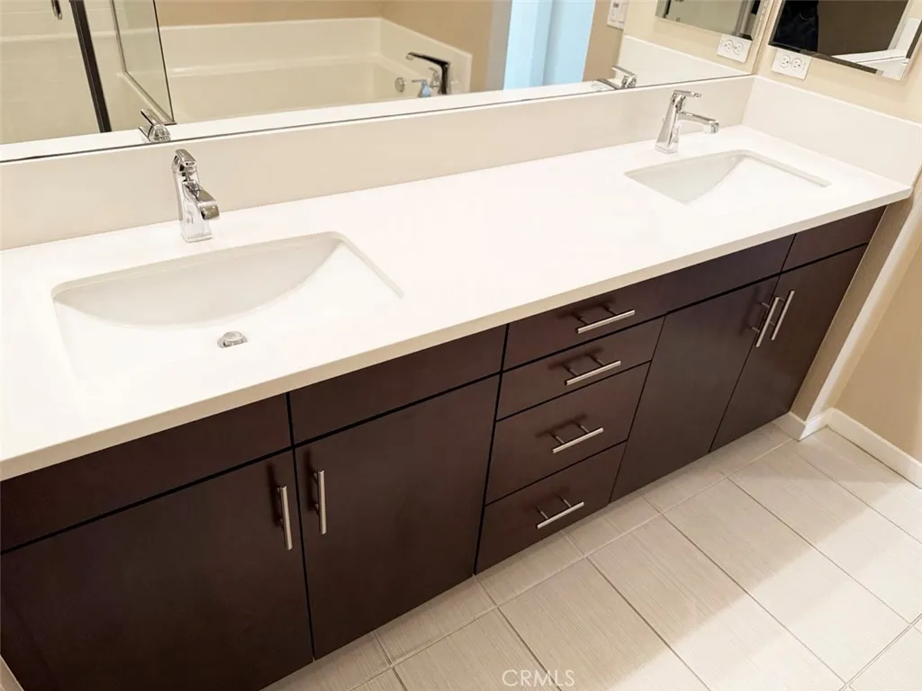 Additional image 64 of 1508 W Artesia Sq, Gardena, CA 90248