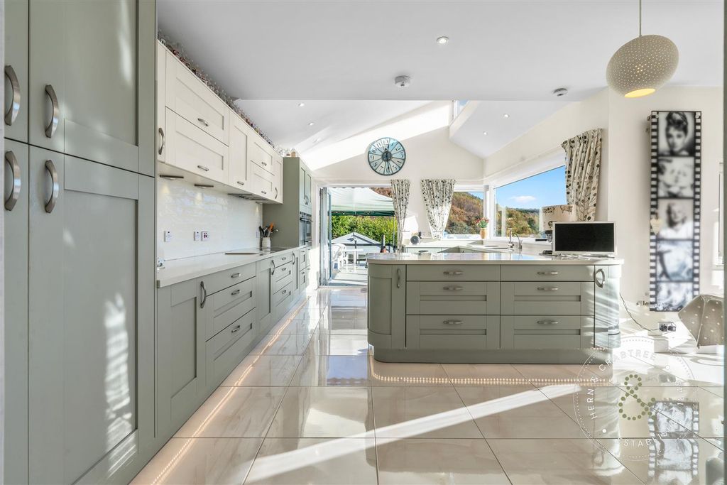 Additional image 73 of 4 bed detached house for salePenrhiw Lane, Machen, Caerphilly CF83