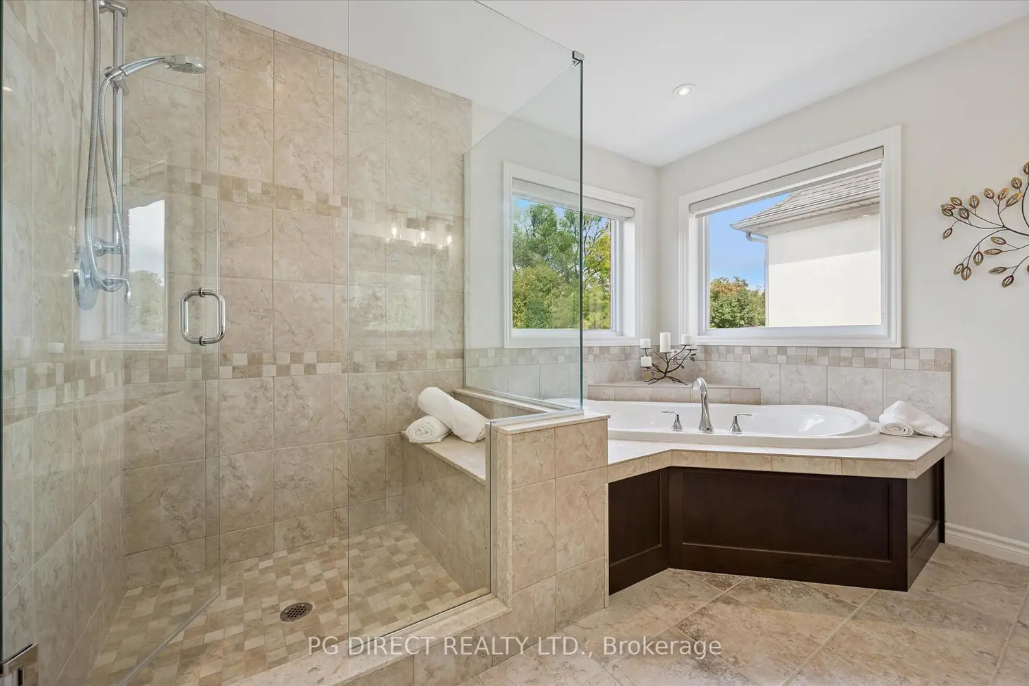 Additional image 19 of 70 Waverley Drive