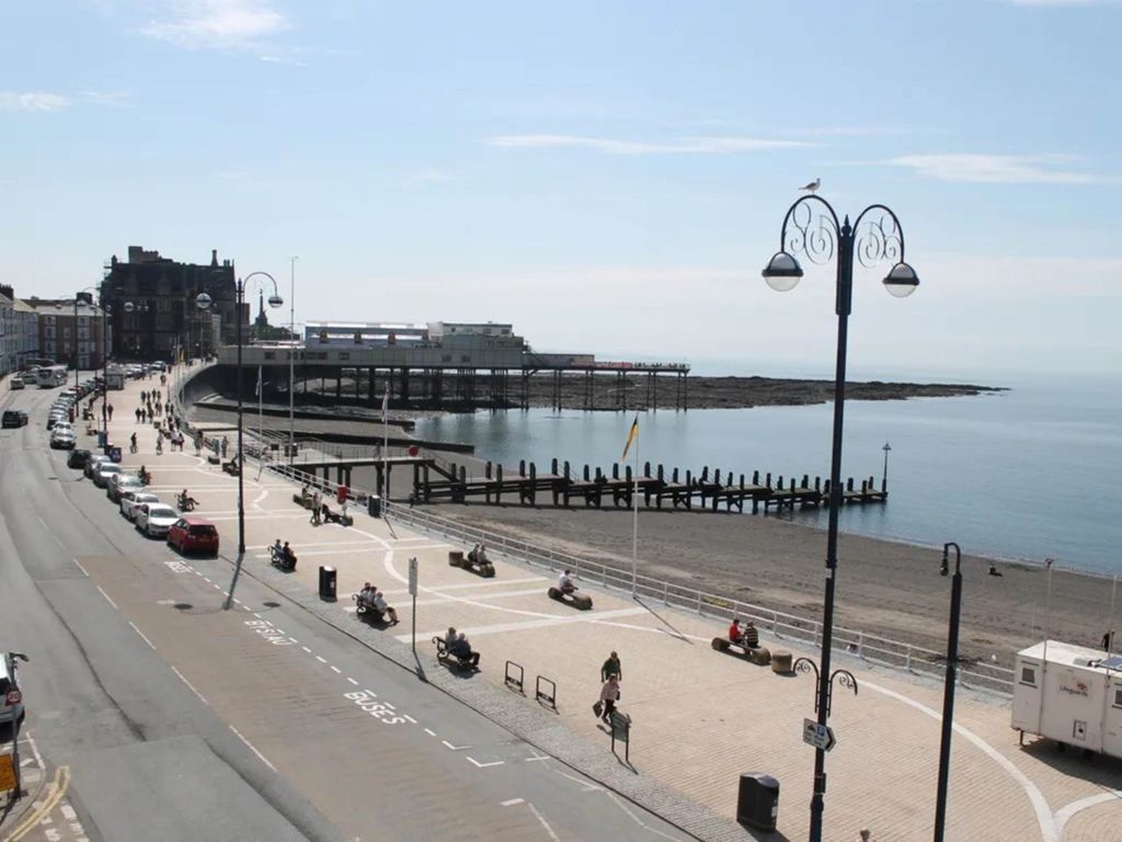 1 bed flat for saleLlys Y Brenin, Aberystwyth SY23