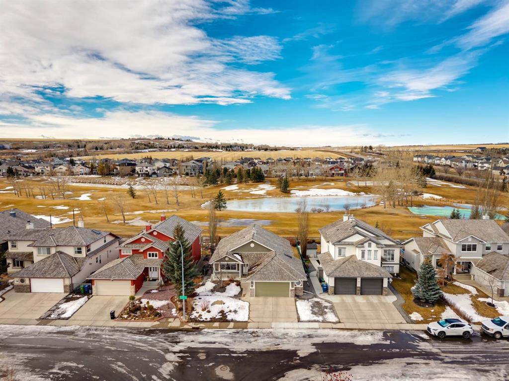 Additional image 2 of 657 Woodside Court NW, Airdrie, AB, T4B 2W2