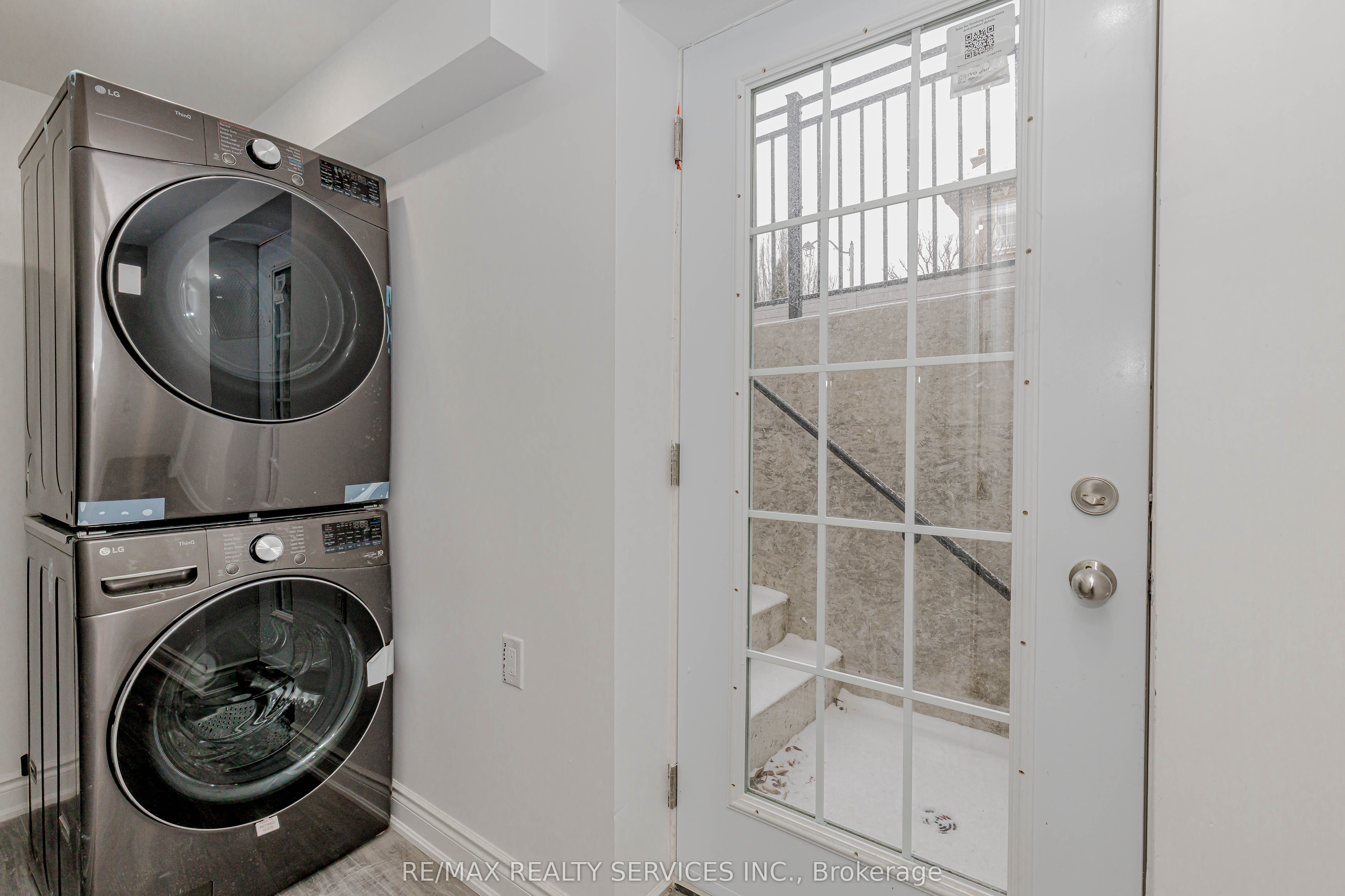 Additional image 4 of Lower-132 Bloomsbury Avenue, Brampton, ON, L6P 2X2