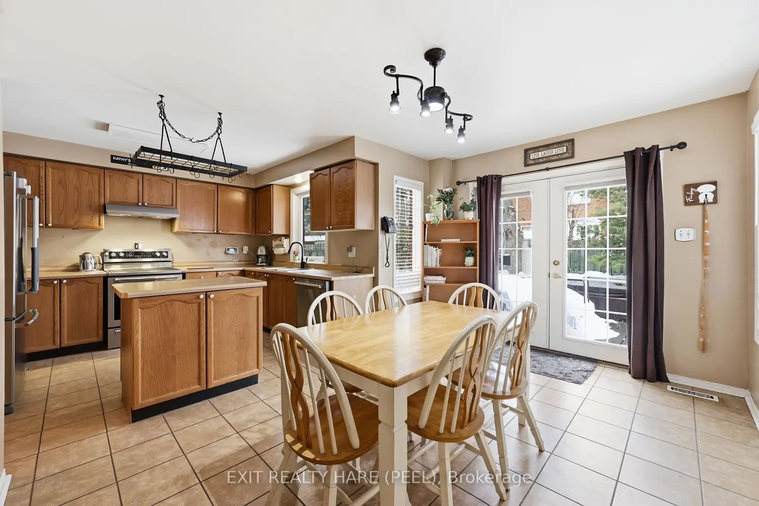 Additional image 10 of 77 Lord Simcoe Drive