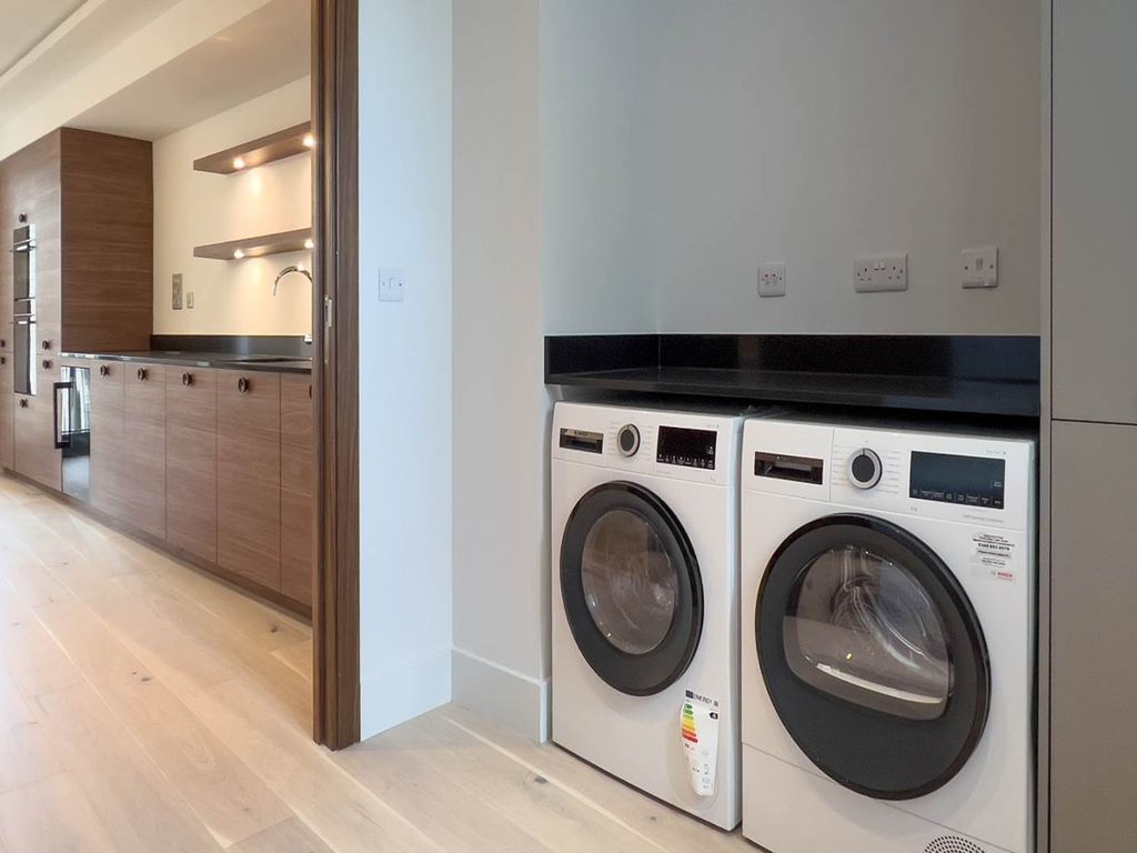 Additional image 9 of 2 bed flat for sale59A Belford Road, 59A Belford Road EH4