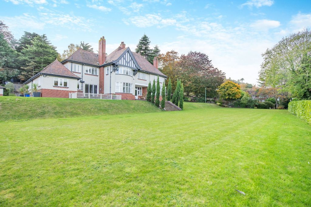 Additional image 20 of 6 bed detached house for saleOak Drive, Colwyn Bay, Conwy LL29