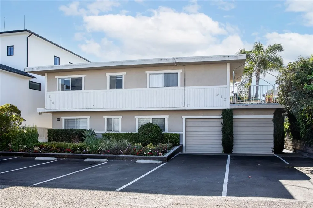 Additional image 2 of 310 Dahlia Place Unit B, Corona Del Mar, CA 92625