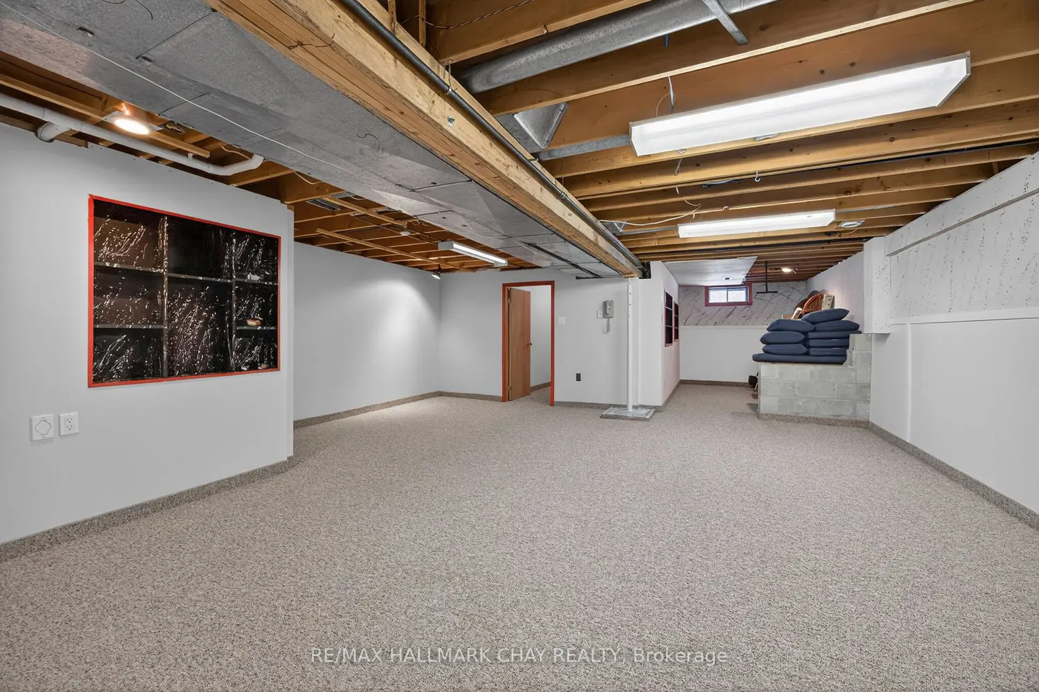 Additional image 13 of 1075 6 Line