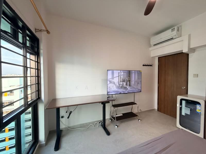 Additional image 4 of 989D Jurong West Street 93