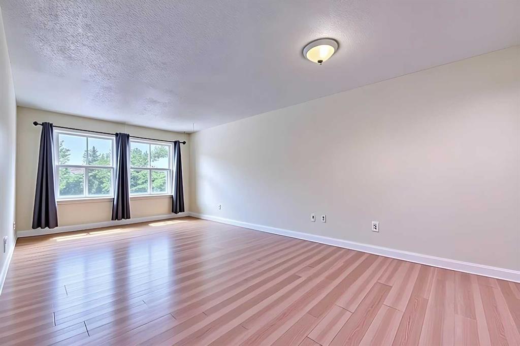 Additional image 4 of 87 Bedford Drive NE, Calgary, AB, T3K 2N9