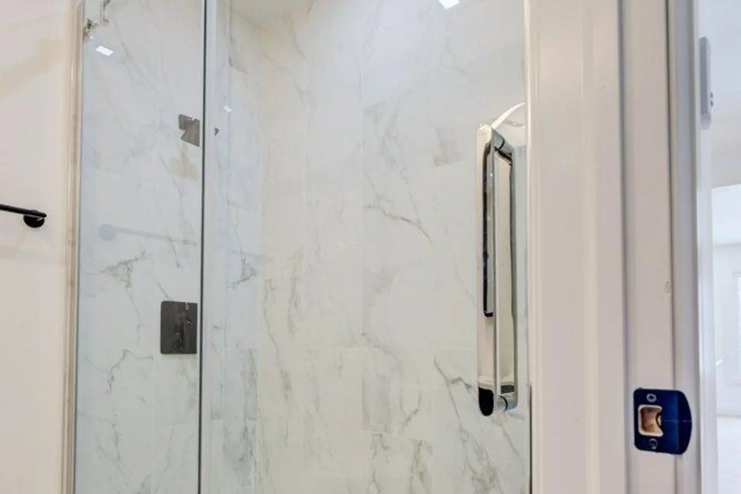 Additional image 14 of 328 The Country Way