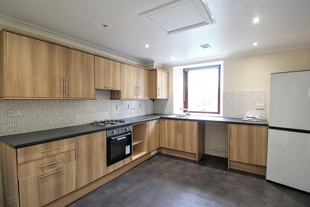 3 bed flat for saleCastle, Cumnock KA18