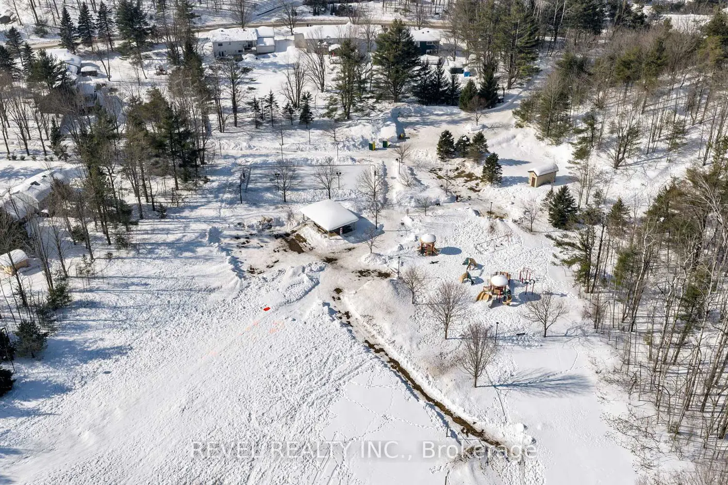 Additional image 19 of 32 Hickory Lane