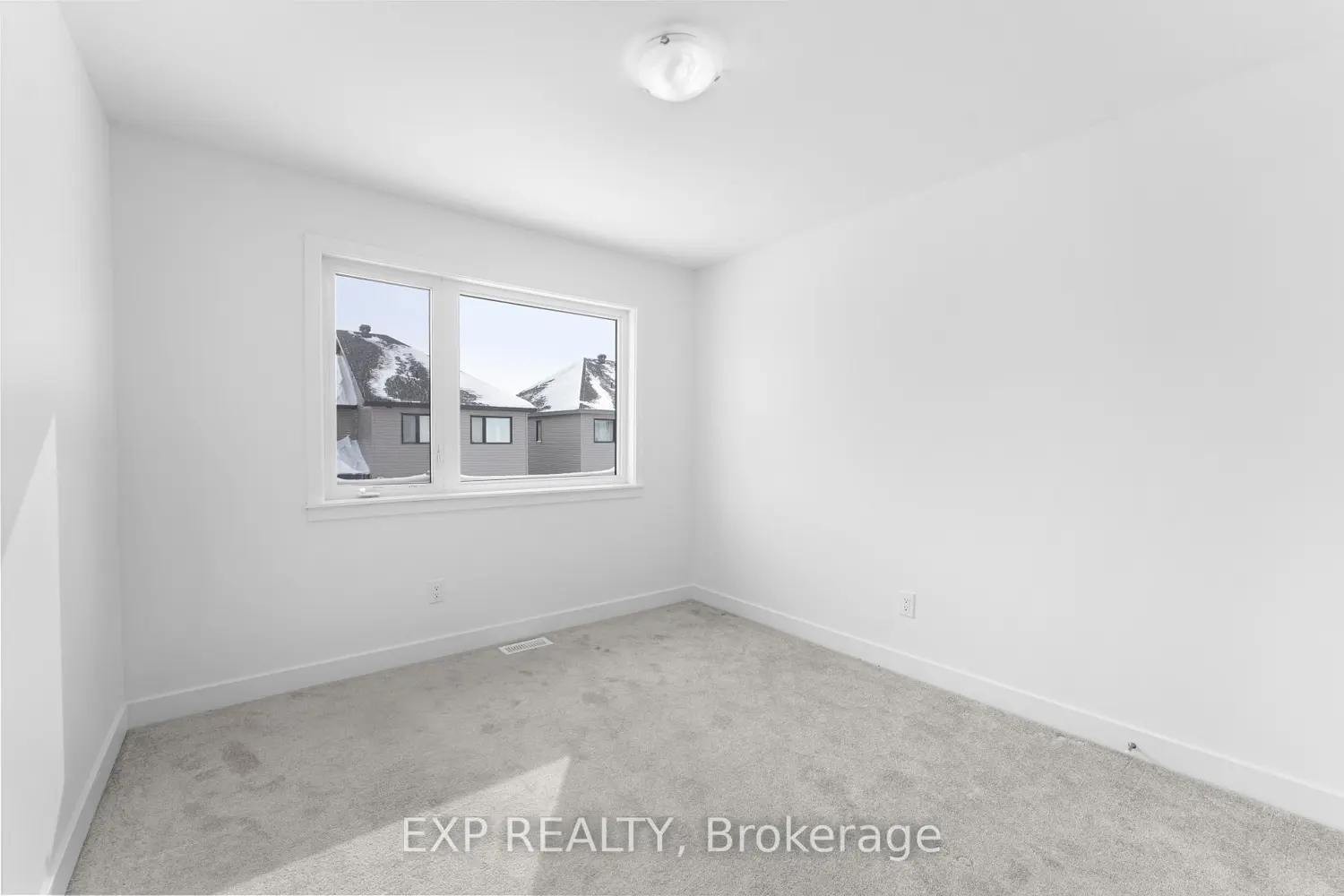 Additional image 17 of 27 Moosonee Crescent