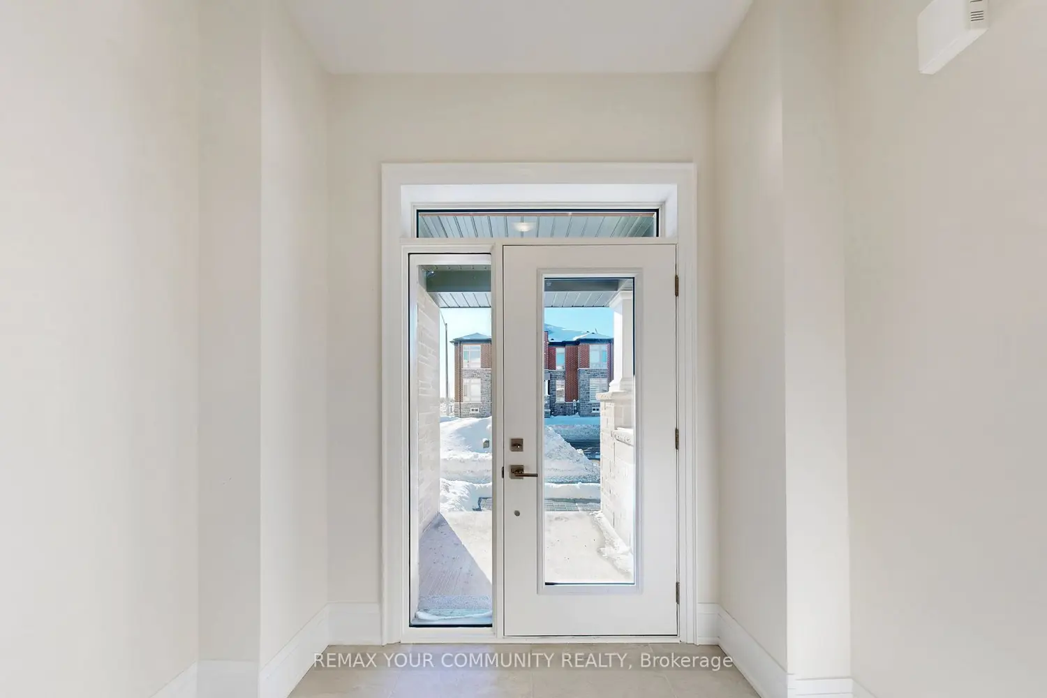 44 Schmeltzer Crescent photo 2