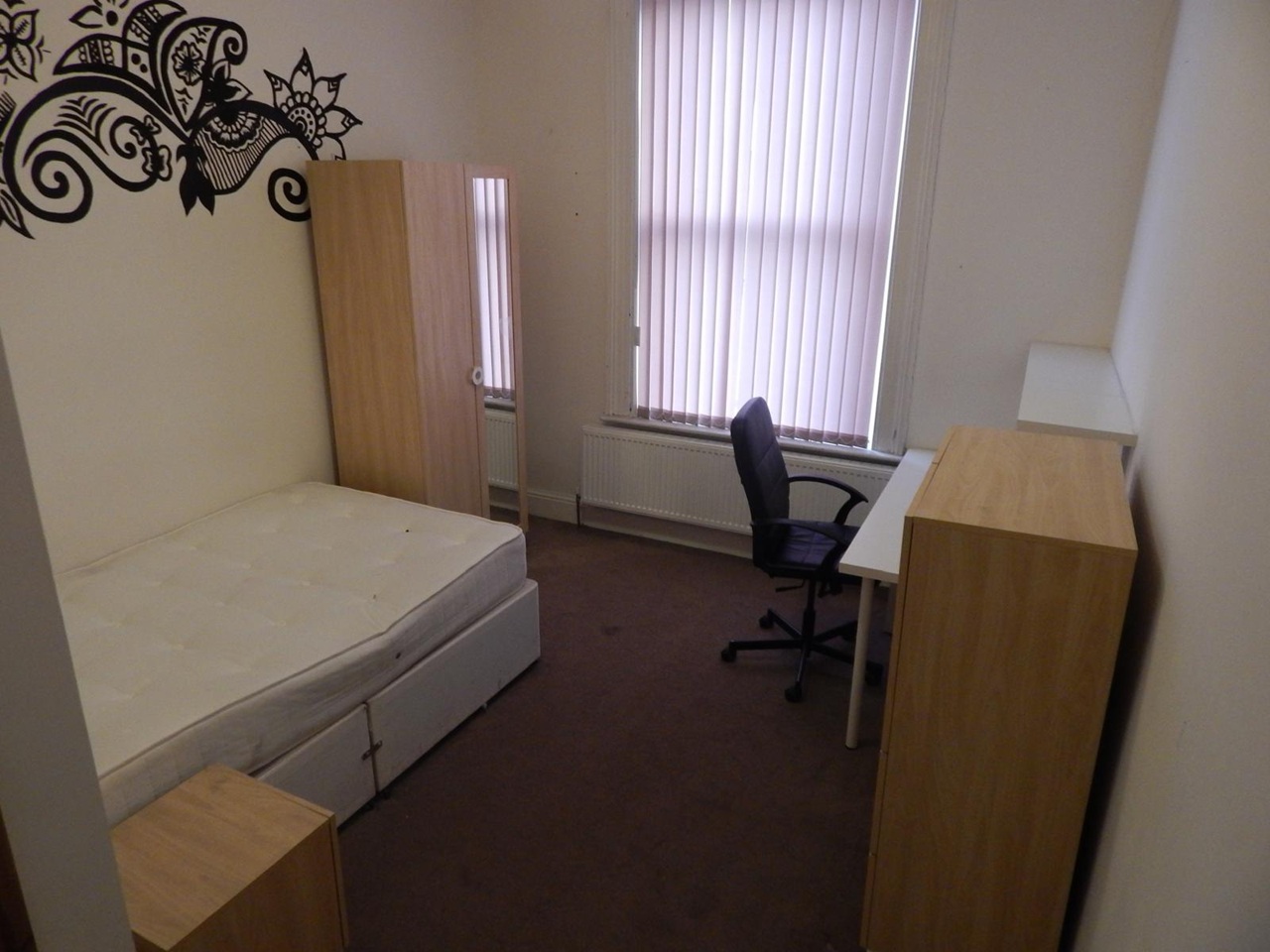 Additional image 18 of 3 Bed Flat, Hyde Terrace, LS2, N1 7GU