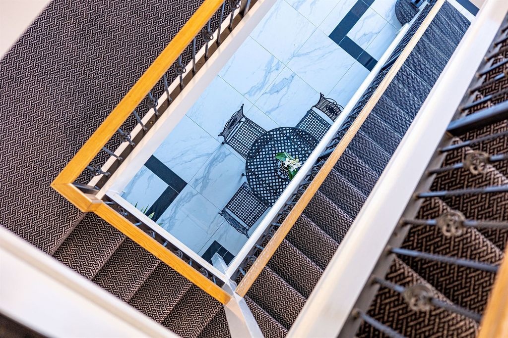 Additional image 6 of 3 bed flat for saleFerma Lane, Great Barrow CH3