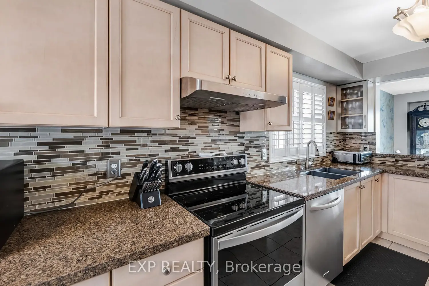 Additional image 6 of 45 Sandlewood Court