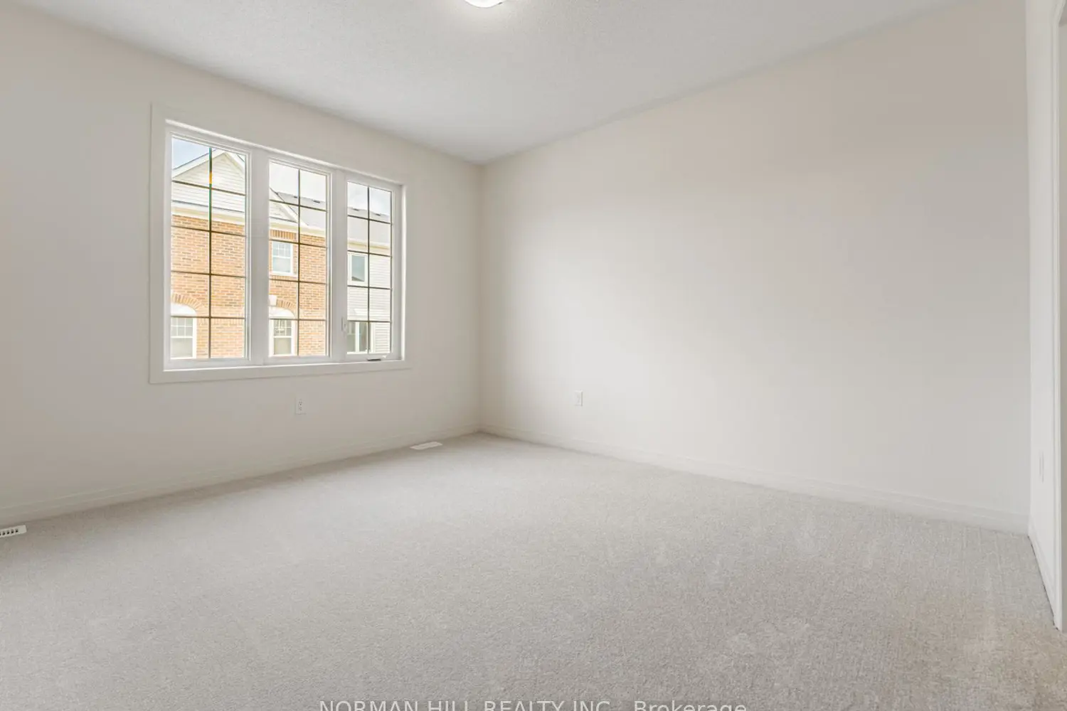 Additional image 10 of 333 Robert Parkinson Drive