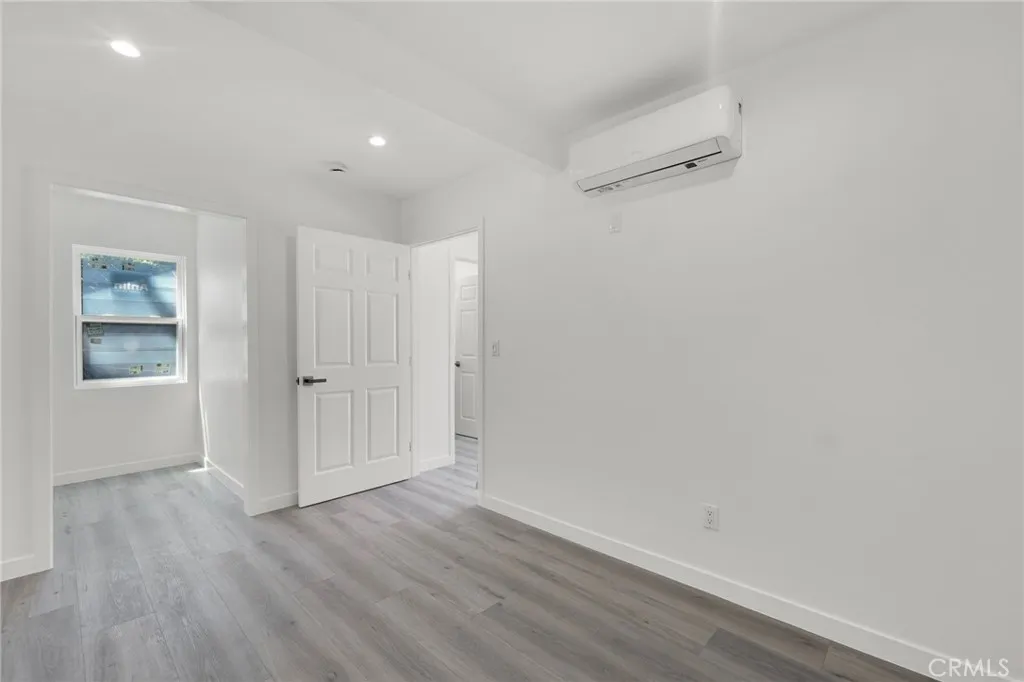 Additional image 4 of 2621 Vineyard Avenue, Los Angeles, CA 90016