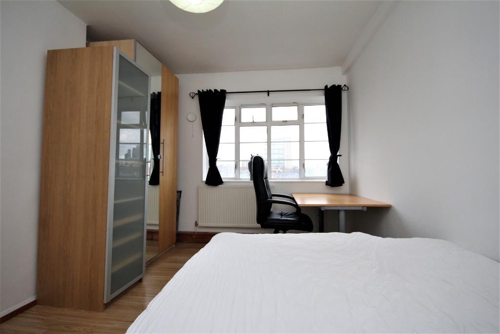 Additional image 3 of 3 Bed Flat, East Arbour Street, E1, N1 7GU