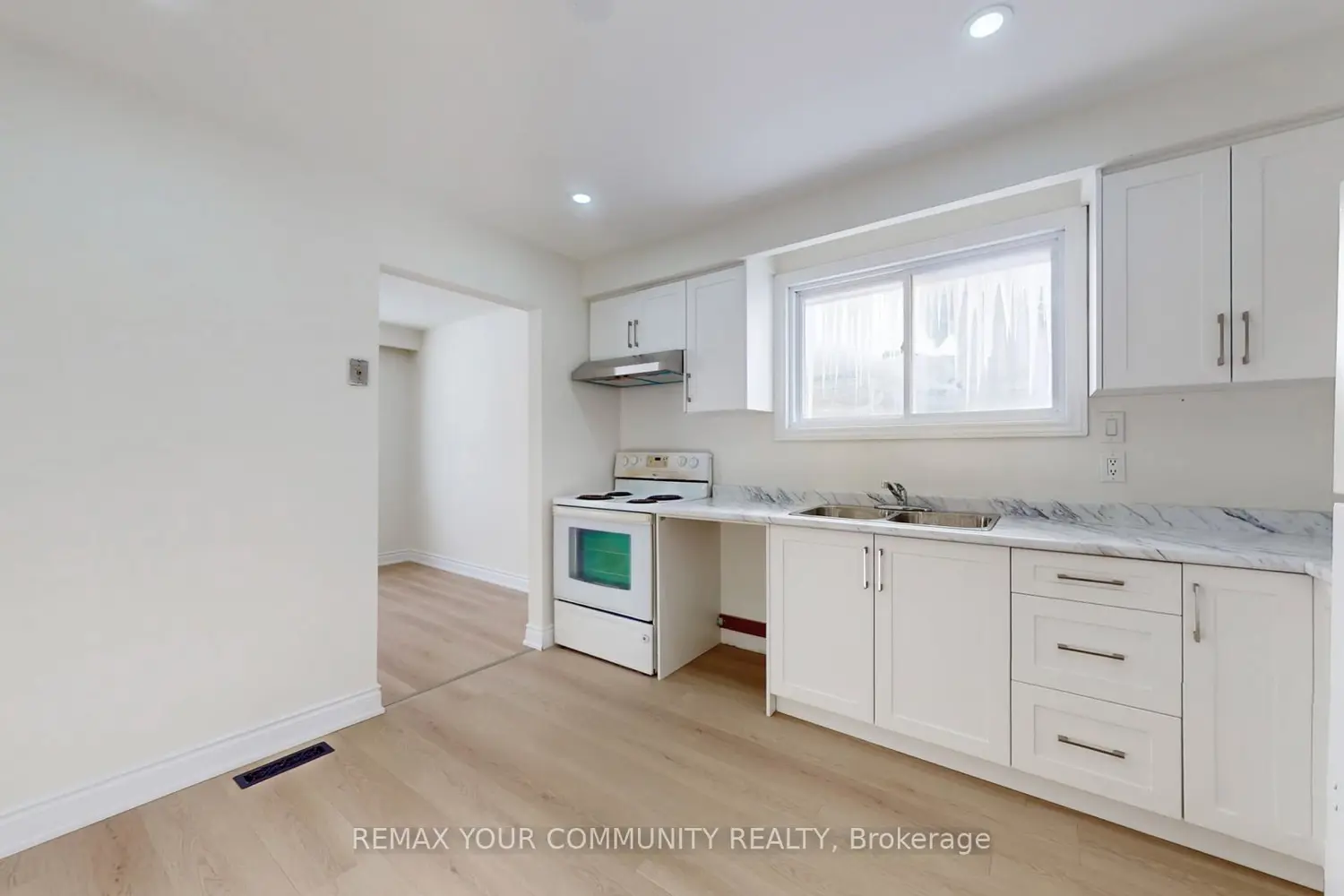 Additional image 7 of 14 Lonsdale Place