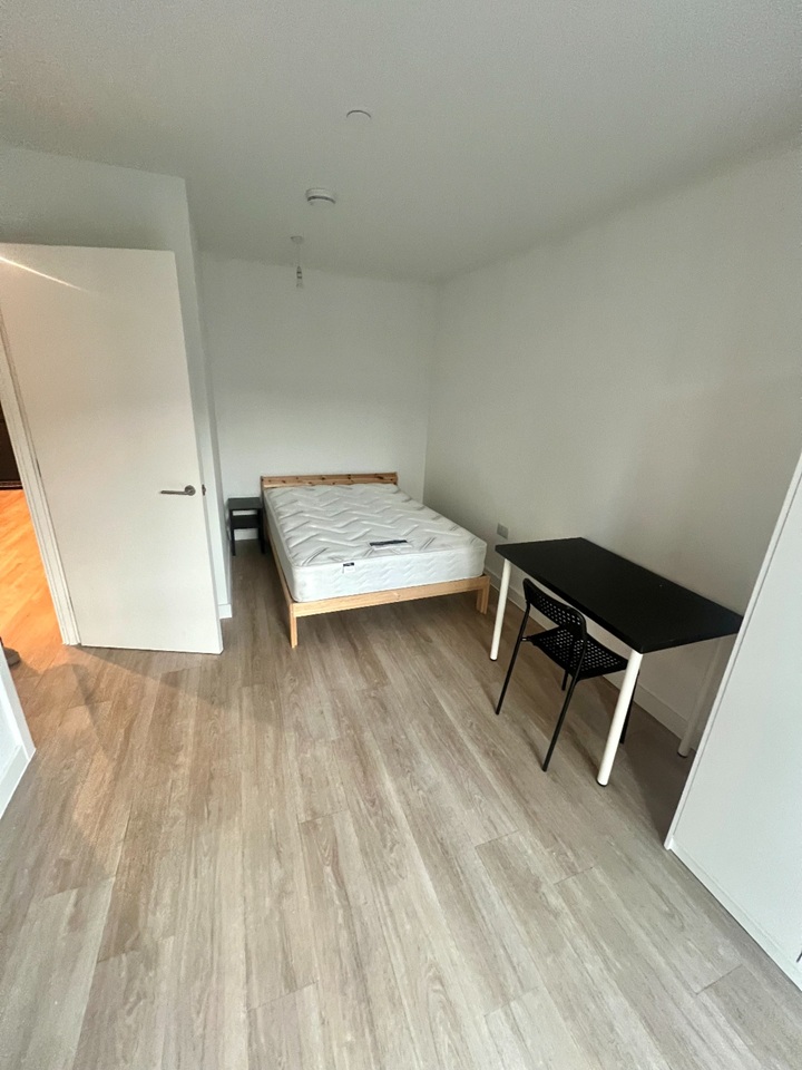 Additional image 10 of 2 Bed Flat, New Kings Head Yard, M3, N1 7GU