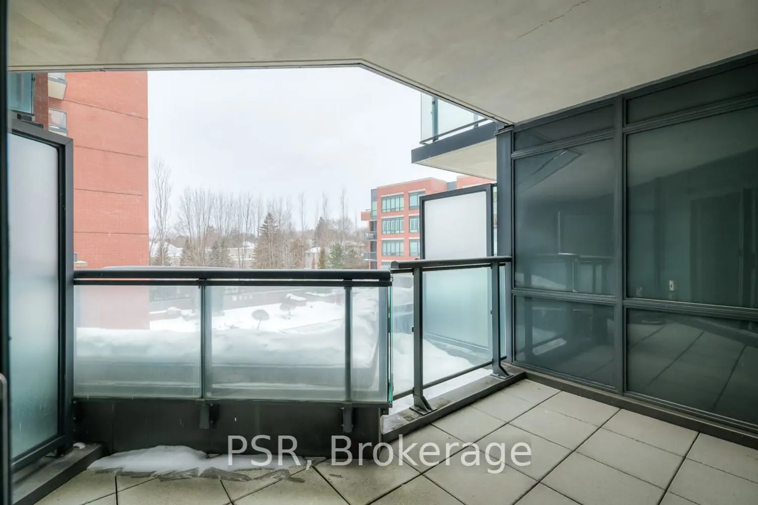 Additional image 15 of 7608 Yonge Street 306