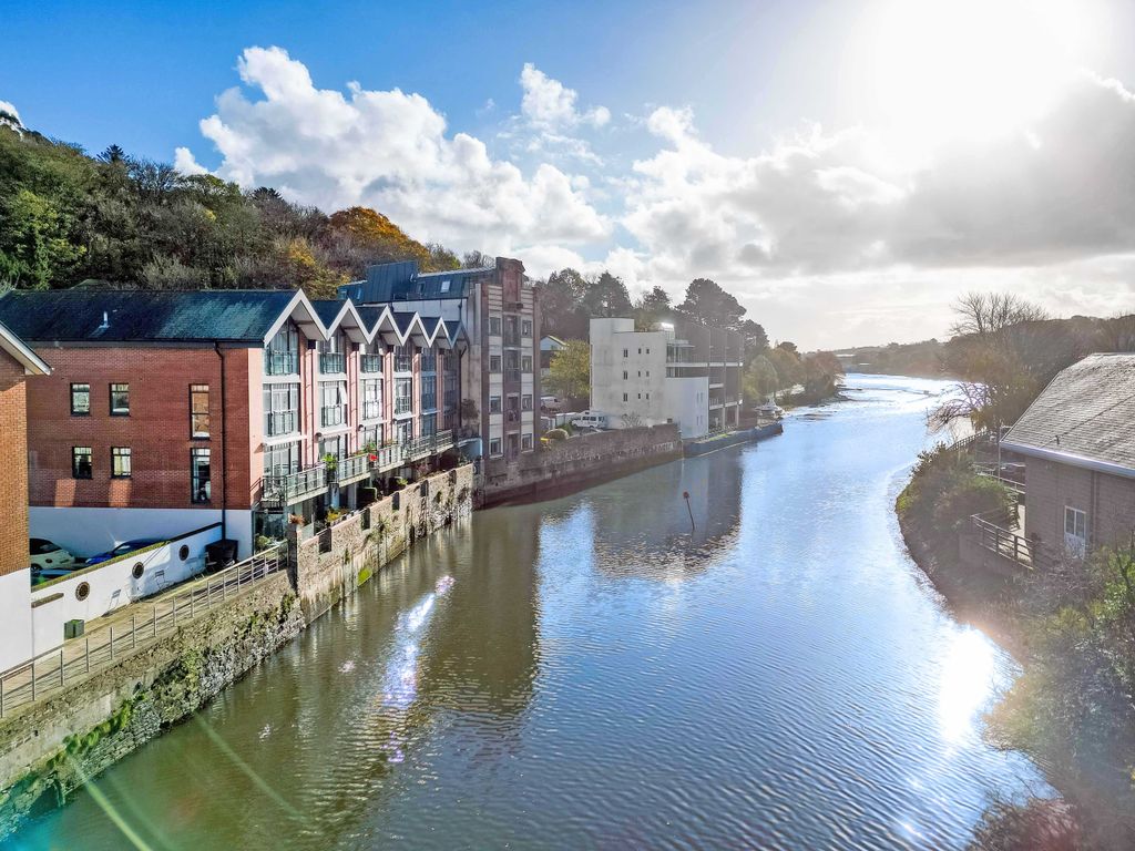 Additional image 5 of 4 bed flat for salePoltisco Wharf, Malpas Road, Truro, Cornwall TR1