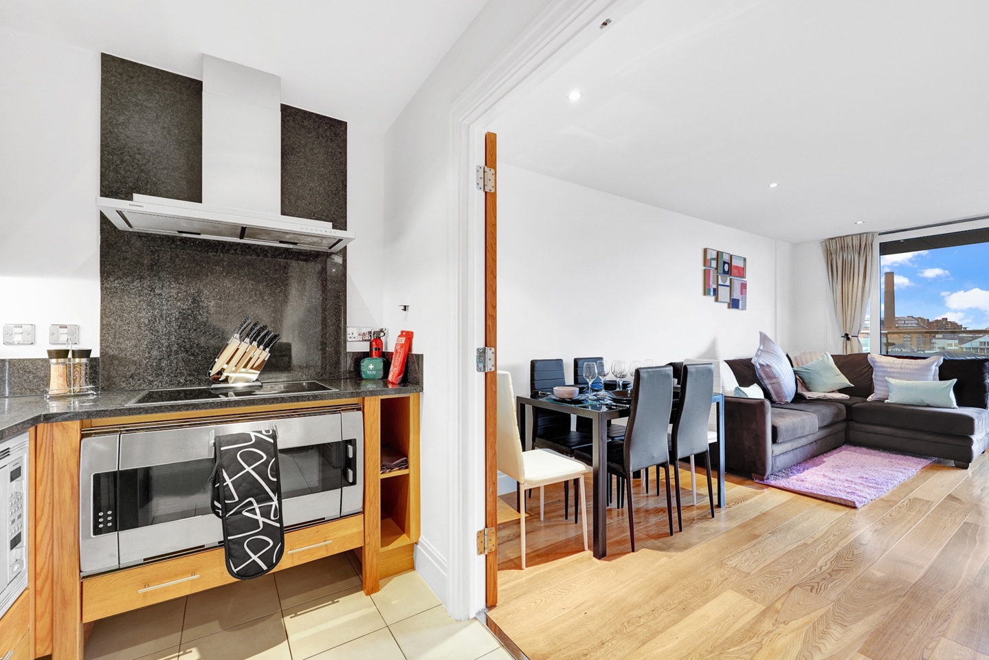 Additional image 33 of 3 Bed Flat, Thames Point, SW6, N1 7GU