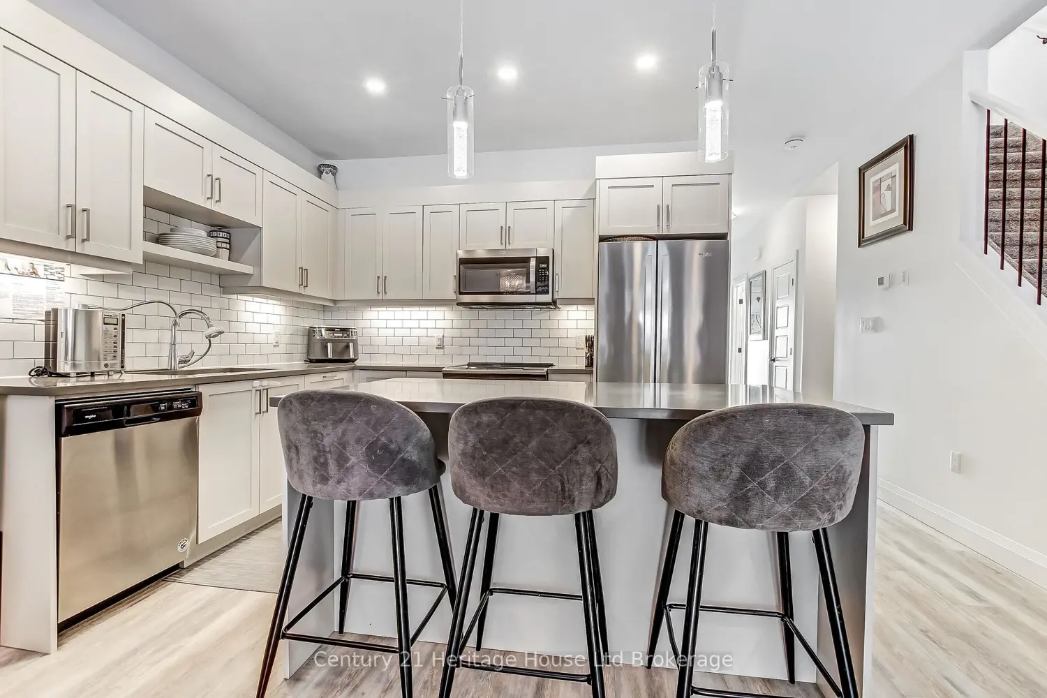 Additional image 11 of 360 Quarter Town Line Line 506