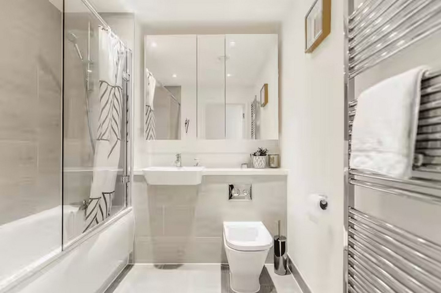 Additional image 9 of 2 Bed Flat, Barrington Road, SW9, N1 7GU