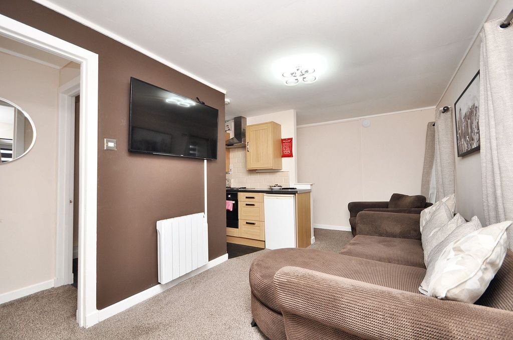 Additional image 6 of 2 bed flat for sale102 Queen Street, Newton Stewart DG8