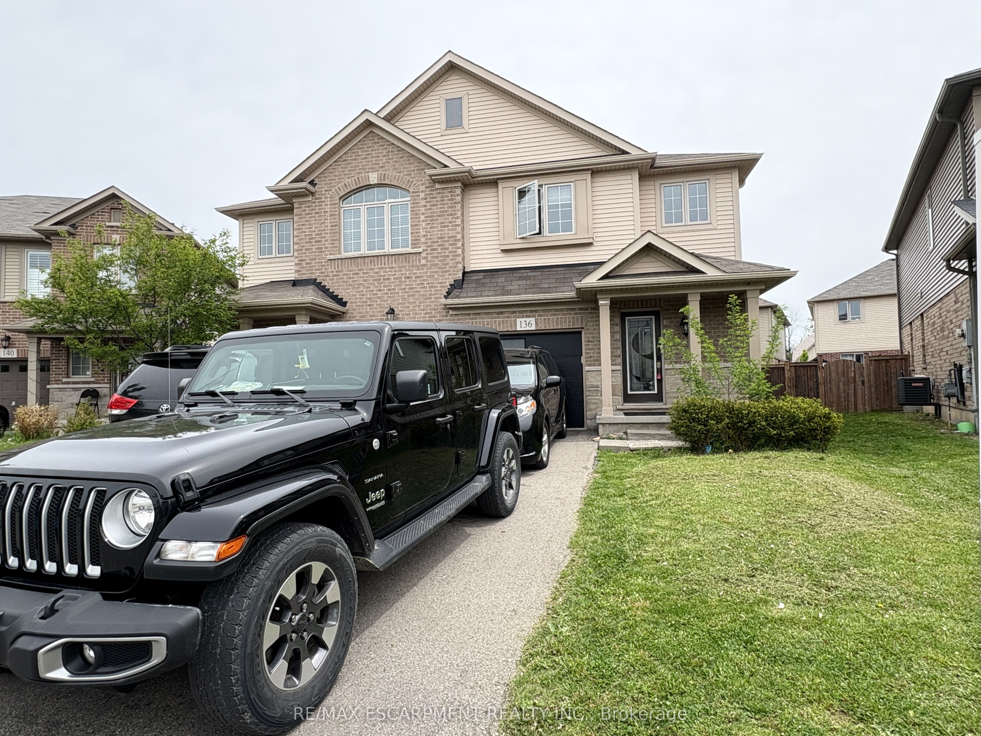 Additional image 4 of 136 Westbank Trail, Hamilton, ON, L8J 1R5