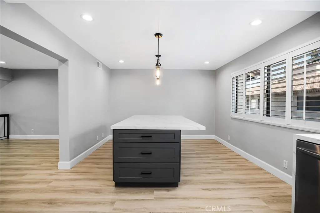 Additional image 12 of 5800 Owensmouth Avenue Unit 4, Woodland Hills, CA 91367