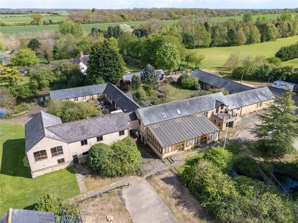 Additional image 2 of Land for saleAbbotsley Golf Club, Clubhouse & Hotel, Drewels Lane, Eynesbury Hardwicke, St Neots, Cambridgeshire PE19