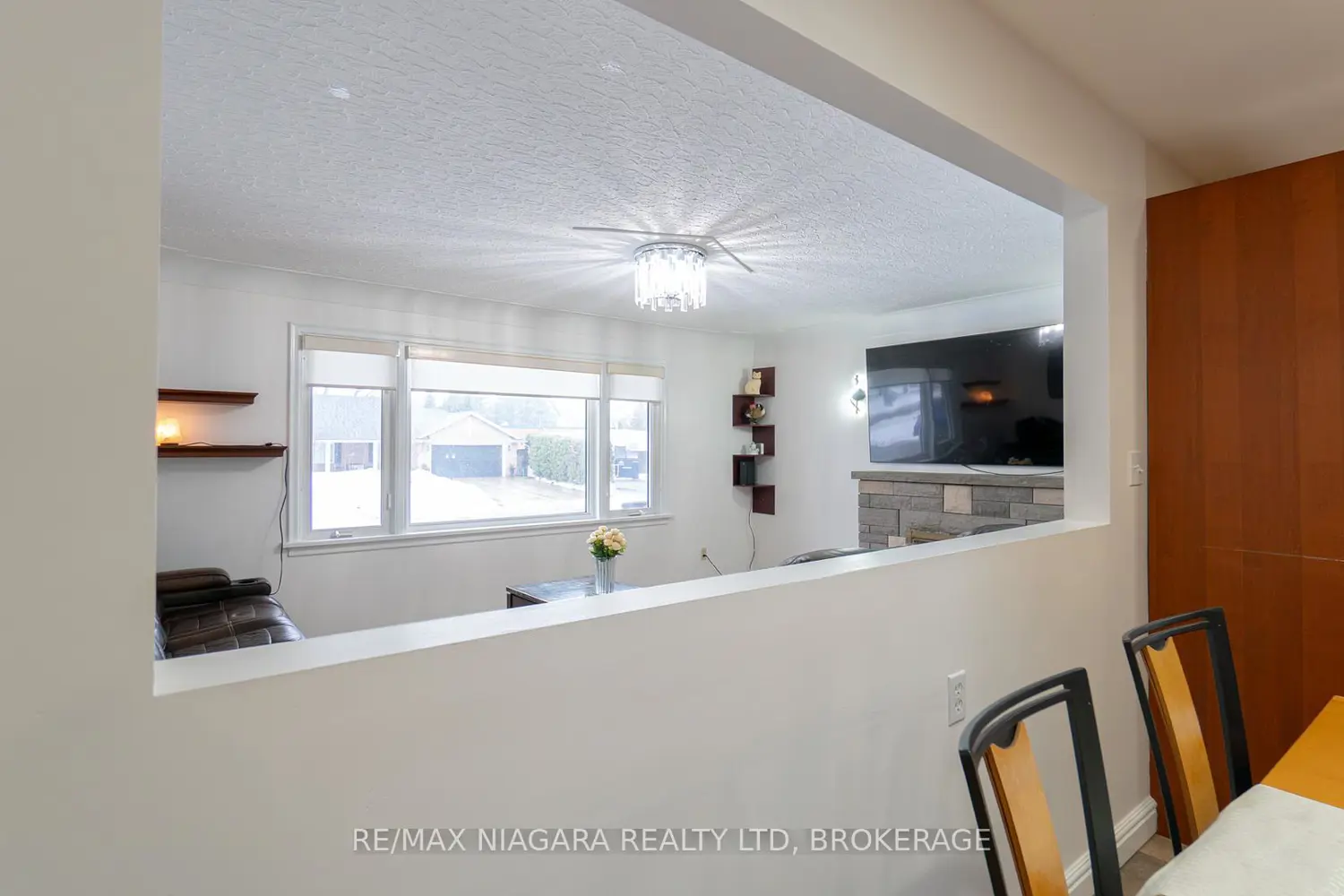 Additional image 3 of 6543 St. John Street