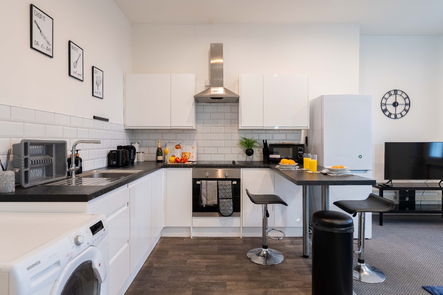 Additional image 8 of 2 Bed Flat, Blenheim Terrace, LS2, N1 7GU