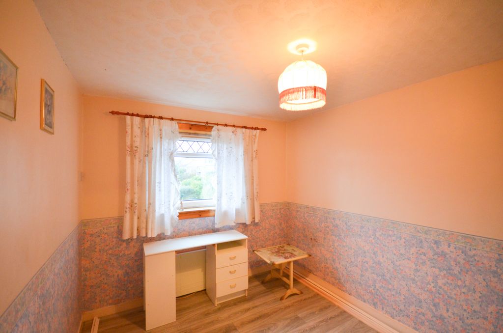 Additional image 2 of 3 bed terraced house for saleMacrae Place, Stornoway HS1
