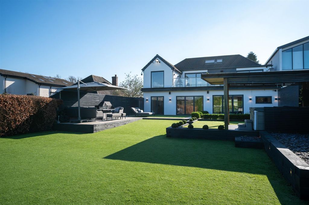 Additional image 41 of 5 bed detached house for saleDore Road, Sheffield S17